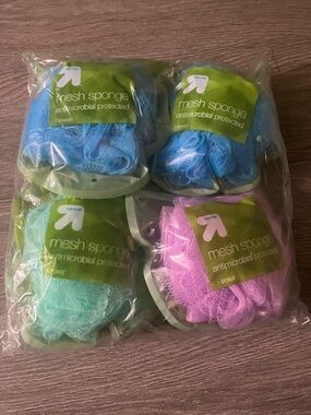 Pack of 4 Mesh Shower Sponges - Blue, Teal, Purple NIP